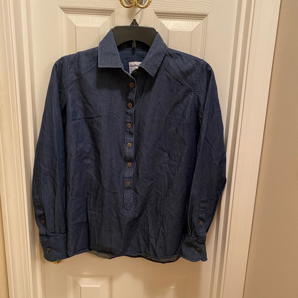 Tradlands Blue Button Down Shirt